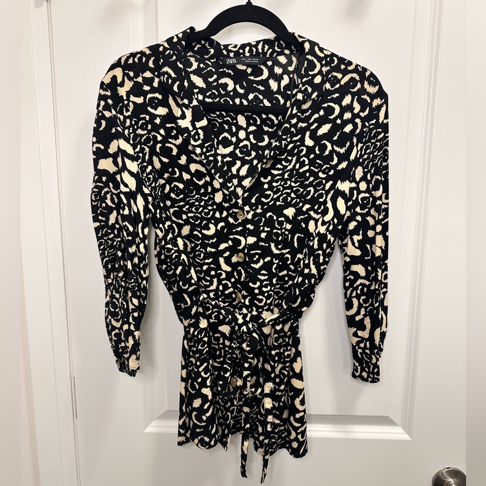 Zara Black and Cream Leopard Print Button Down Blouse